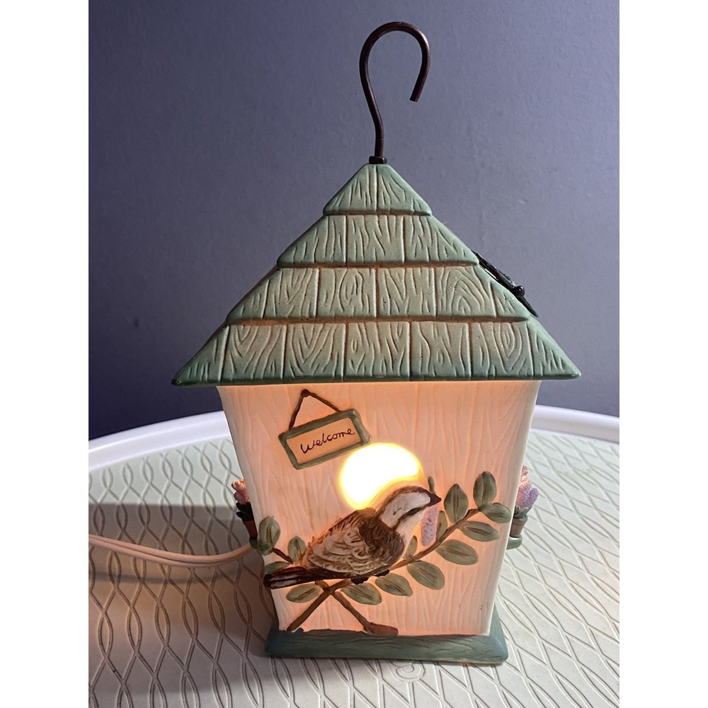 Vtg. Pfaltzgraff Portfolio Naturewood Cottage Birdhouse Ceramic Electric light‎